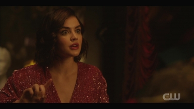 katy_keene_s01e01_1080p_web_h264-xlf_2237.jpg