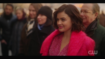 katy_keene_s01e01_1080p_web_h264-xlf_2257.jpg