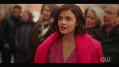 katy_keene_s01e01_1080p_web_h264-xlf_2295.jpg