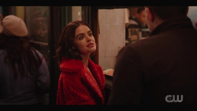 katy_keene_s01e01_1080p_web_h264-xlf_2430.jpg