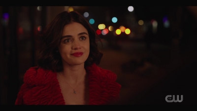 katy_keene_s01e01_1080p_web_h264-xlf_2461.jpg