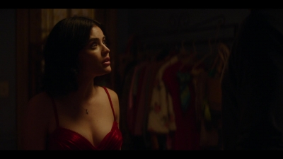 katy_keene_s01e02_1080p_web_h264-memento_0194.jpg