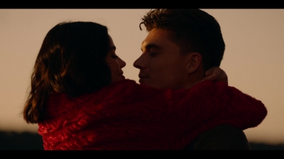 katy_keene_s01e02_1080p_web_h264-memento_2501.jpg