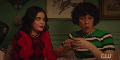 katy_keene_s01e03_1080p_webrip_x264-xlf_0469.jpg