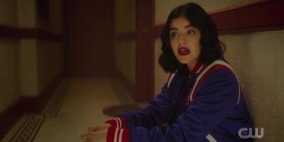 katy_keene_s01e03_1080p_webrip_x264-xlf_0834.jpg
