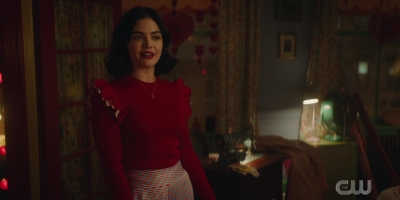 katy_keene_s01e03_1080p_webrip_x264-xlf_1035.jpg