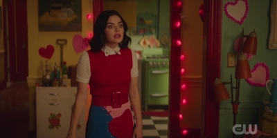 katy_keene_s01e03_1080p_webrip_x264-xlf_1239.jpg