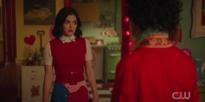 katy_keene_s01e03_1080p_webrip_x264-xlf_1244.jpg