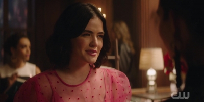 katy_keene_s01e03_1080p_webrip_x264-xlf_1479.jpg