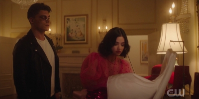 katy_keene_s01e03_1080p_webrip_x264-xlf_1566.jpg