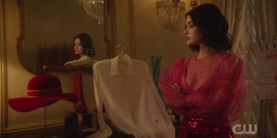 katy_keene_s01e03_1080p_webrip_x264-xlf_1641.jpg