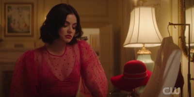 katy_keene_s01e03_1080p_webrip_x264-xlf_1648.jpg