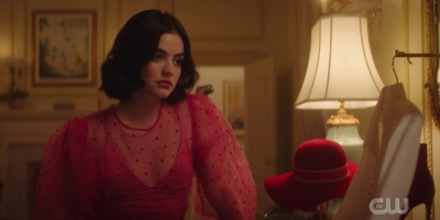katy_keene_s01e03_1080p_webrip_x264-xlf_1649.jpg