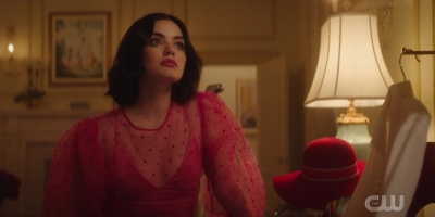 katy_keene_s01e03_1080p_webrip_x264-xlf_1650.jpg