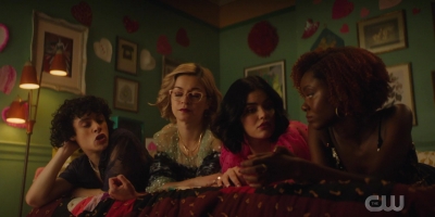katy_keene_s01e03_1080p_webrip_x264-xlf_1918.jpg