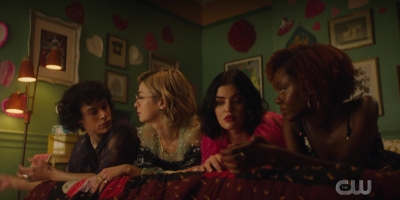 katy_keene_s01e03_1080p_webrip_x264-xlf_1920.jpg
