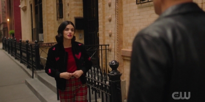 katy_keene_s01e03_1080p_webrip_x264-xlf_2118.jpg