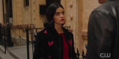 katy_keene_s01e03_1080p_webrip_x264-xlf_2123.jpg
