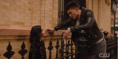 katy_keene_s01e03_1080p_webrip_x264-xlf_2132.jpg