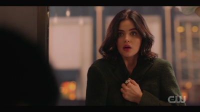 katy_keene_s01e04_internal_1080p_web_h264-hillary_0032.jpg