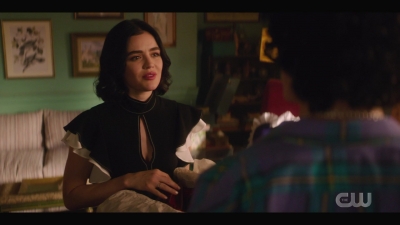 katy_keene_s01e04_internal_1080p_web_h264-hillary_0173.jpg