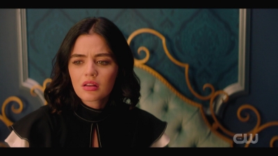 katy_keene_s01e04_internal_1080p_web_h264-hillary_0352.jpg