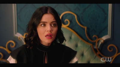 katy_keene_s01e04_internal_1080p_web_h264-hillary_0355.jpg