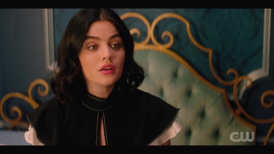 katy_keene_s01e04_internal_1080p_web_h264-hillary_0367.jpg