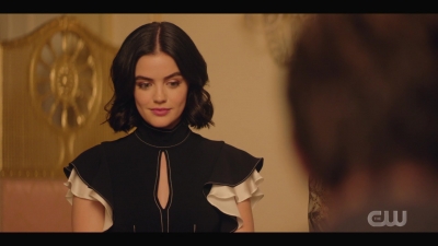 katy_keene_s01e04_internal_1080p_web_h264-hillary_0519.jpg