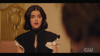 katy_keene_s01e04_internal_1080p_web_h264-hillary_0554.jpg