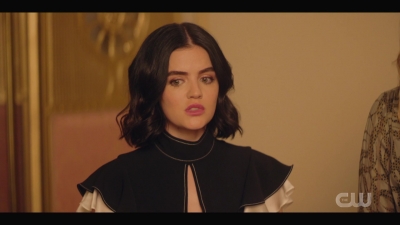 katy_keene_s01e04_internal_1080p_web_h264-hillary_0595.jpg