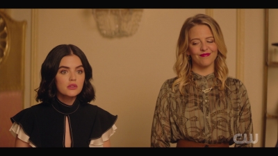 katy_keene_s01e04_internal_1080p_web_h264-hillary_0626.jpg