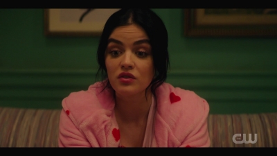 katy_keene_s01e04_internal_1080p_web_h264-hillary_0726.jpg