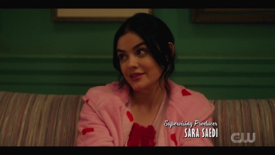 katy_keene_s01e04_internal_1080p_web_h264-hillary_0739.jpg