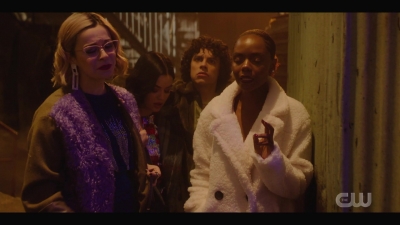 katy_keene_s01e04_internal_1080p_web_h264-hillary_1144.jpg