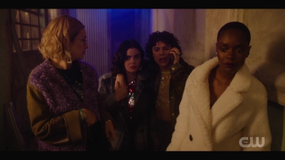 katy_keene_s01e04_internal_1080p_web_h264-hillary_1157.jpg