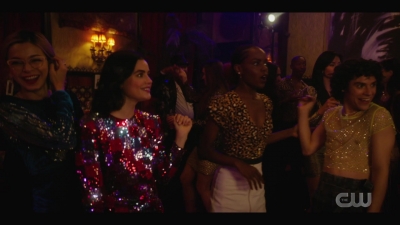 katy_keene_s01e04_internal_1080p_web_h264-hillary_1213.jpg