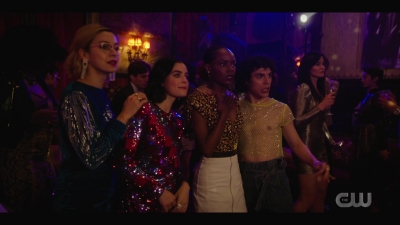 katy_keene_s01e04_internal_1080p_web_h264-hillary_1216.jpg