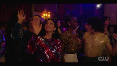 katy_keene_s01e04_internal_1080p_web_h264-hillary_1222.jpg