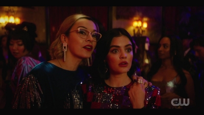 katy_keene_s01e04_internal_1080p_web_h264-hillary_1253.jpg
