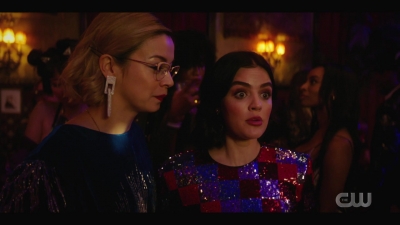 katy_keene_s01e04_internal_1080p_web_h264-hillary_1257.jpg