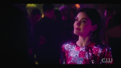 katy_keene_s01e04_internal_1080p_web_h264-hillary_1277.jpg