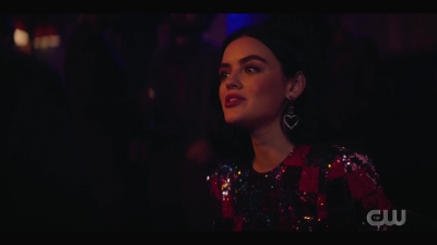 katy_keene_s01e04_internal_1080p_web_h264-hillary_1425.jpg
