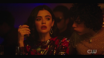katy_keene_s01e04_internal_1080p_web_h264-hillary_1460.jpg