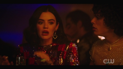 katy_keene_s01e04_internal_1080p_web_h264-hillary_1467.jpg