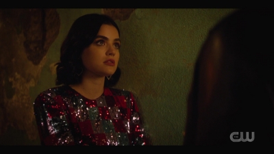 katy_keene_s01e04_internal_1080p_web_h264-hillary_1579.jpg