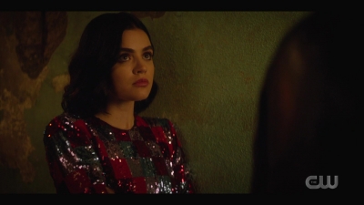 katy_keene_s01e04_internal_1080p_web_h264-hillary_1587.jpg