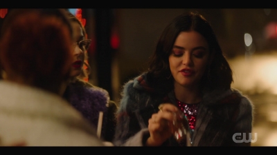 katy_keene_s01e04_internal_1080p_web_h264-hillary_1717.jpg