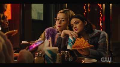 katy_keene_s01e04_internal_1080p_web_h264-hillary_1728.jpg