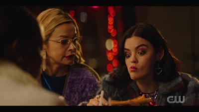 katy_keene_s01e04_internal_1080p_web_h264-hillary_1748.jpg